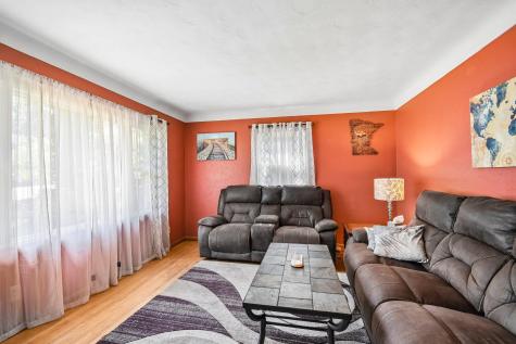 961 Livingston Avenue West Saint Paul MN 55118
