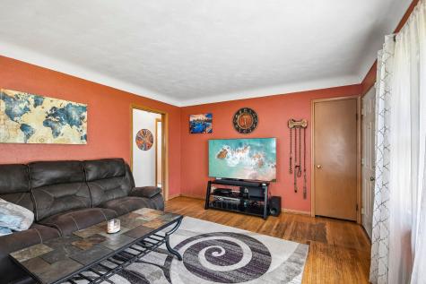 961 Livingston Avenue West Saint Paul MN 55118