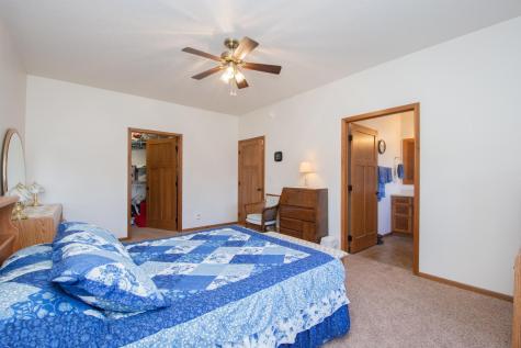 1106 6th Avenue NE Dilworth MN 56529