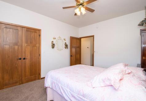 1106 6th Avenue NE Dilworth MN 56529
