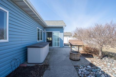 1106 6th Avenue NE Dilworth MN 56529