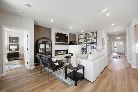 20187 Gothic Avenue Lakeville MN 55044