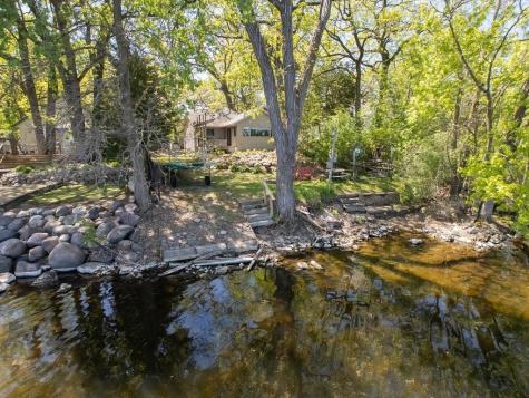 527 Marian Street Waterville MN 56096