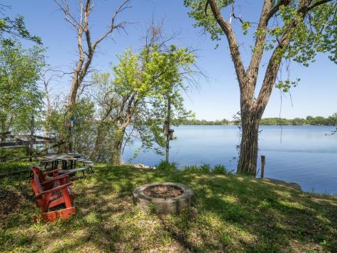 527 Marian Street Waterville MN 56096