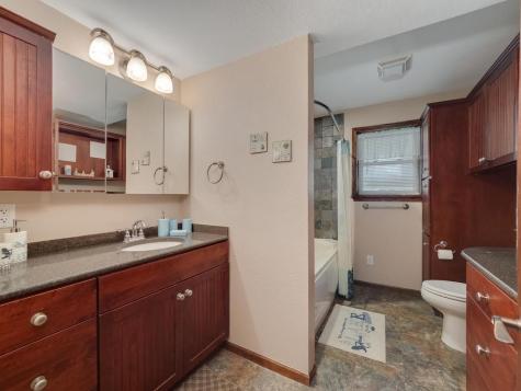 527 Marian Street Waterville MN 56096