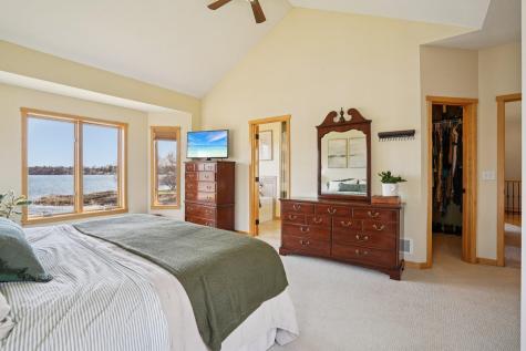29411 Morningside Court Lindstrom MN 55045