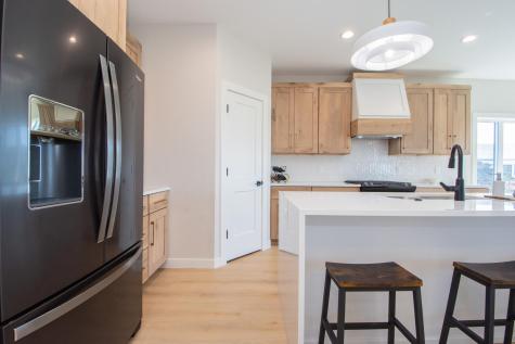 404 Reese Way Mapleton ND 58059