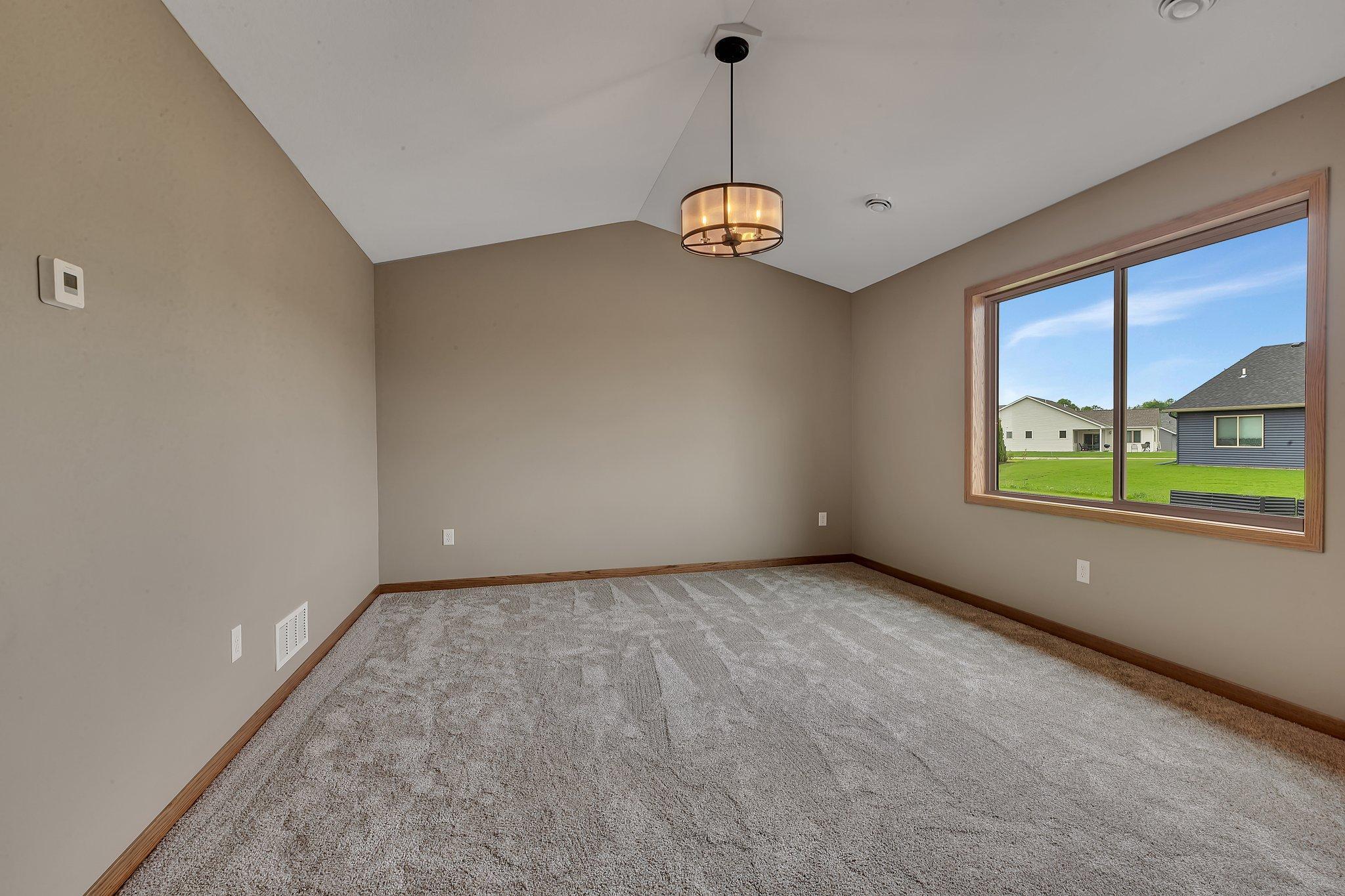 212 Woolgrass Way Avon MN 56310