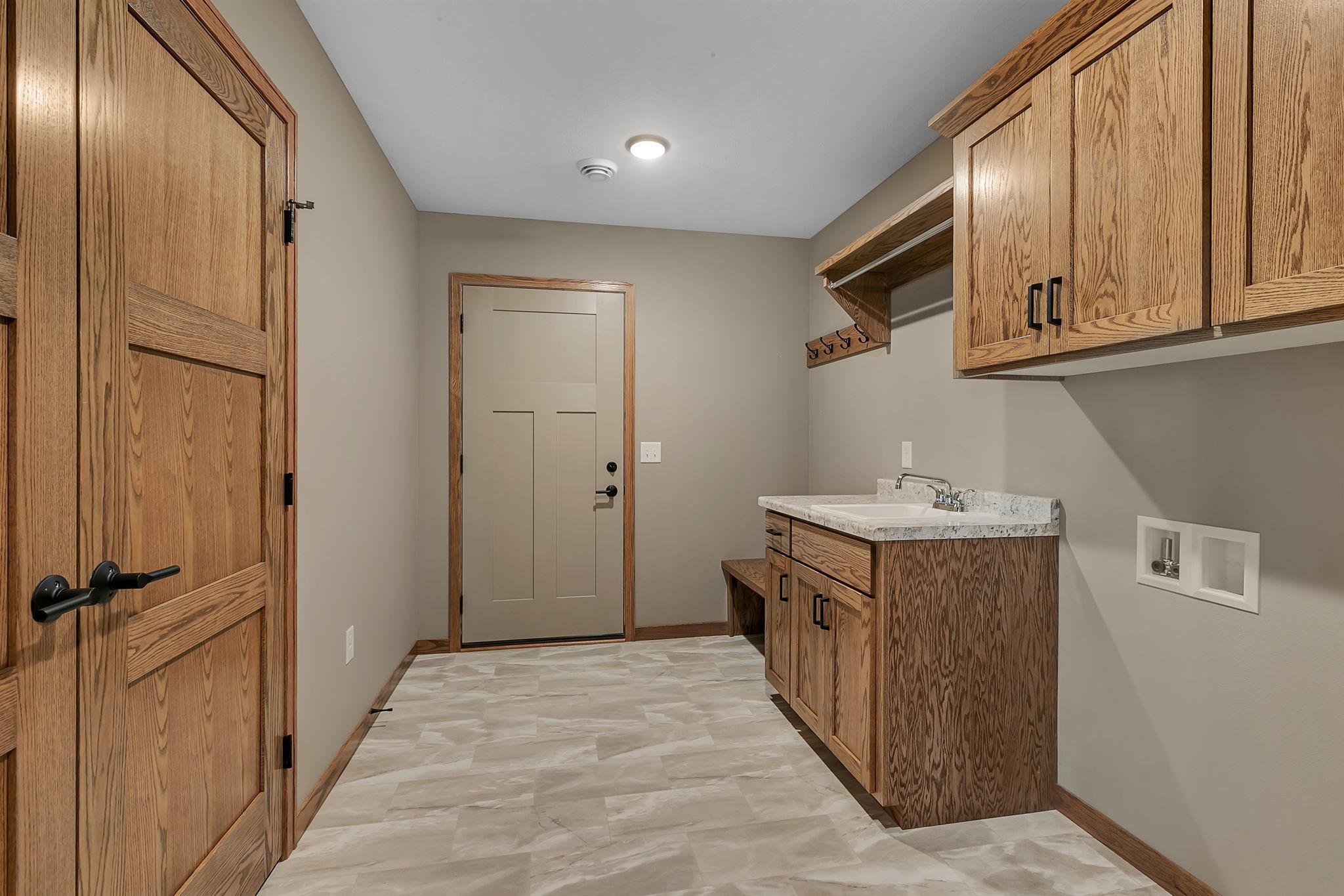 212 Woolgrass Way Avon MN 56310