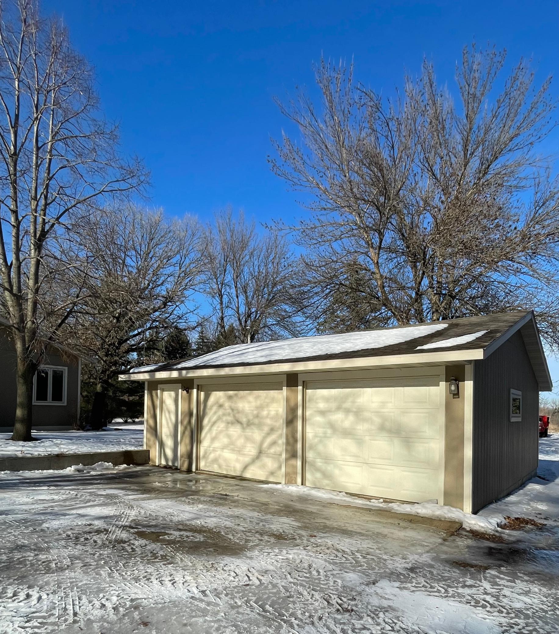 15592 720th Avenue Albert Lea MN 56007