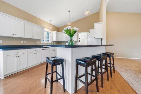 302 Ashley Court Alexandria MN 56308
