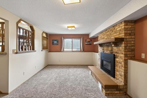 1325 Roosevelt Street Anoka MN 55303