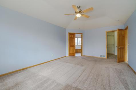 9460 138th Street W Savage MN 55378