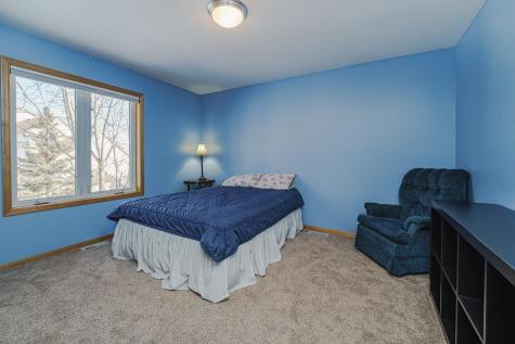 9460 138th Street W Savage MN 55378