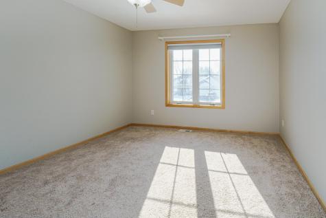9460 138th Street W Savage MN 55378
