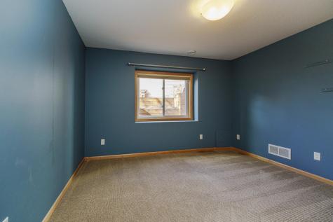 9460 138th Street W Savage MN 55378