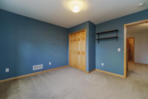9460 138th Street W Savage MN 55378