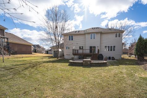 9460 138th Street W Savage MN 55378