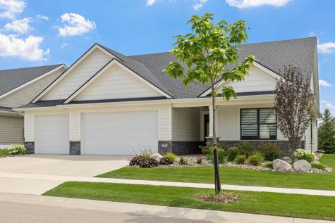 2732 Bentley Drive SW Rochester MN 55902