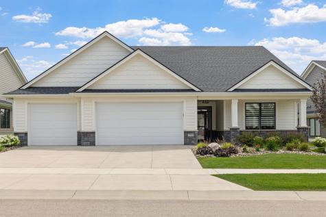 2732 Bentley Drive SW Rochester MN 55902