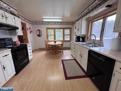 3553 Fectos Road E Tower MN 55790