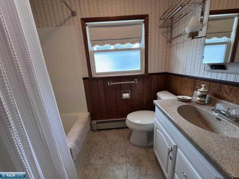 3553 Fectos Road E Tower MN 55790