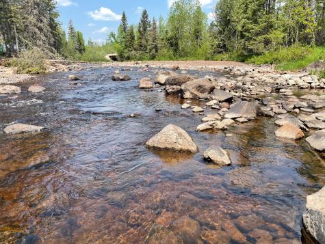 6095 Highway 1 Silver Bay MN 55614