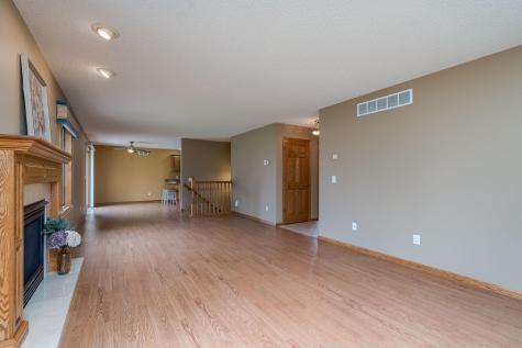 100 Crystal Lane Mankato MN 56001