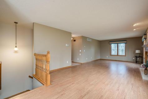 100 Crystal Lane Mankato MN 56001
