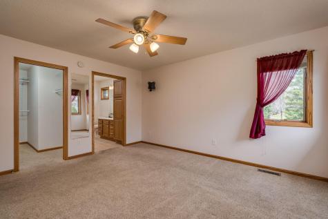 100 Crystal Lane Mankato MN 56001