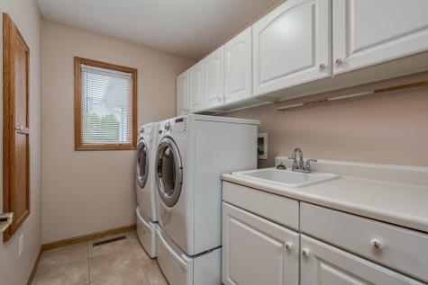 100 Crystal Lane Mankato MN 56001