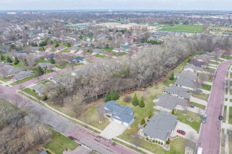 100 Crystal Lane Mankato MN 56001