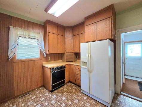 107 Lincoln Avenue NW Twin Valley MN 56584
