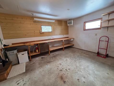 107 Lincoln Avenue NW Twin Valley MN 56584