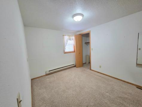 107 Lincoln Avenue NW Twin Valley MN 56584