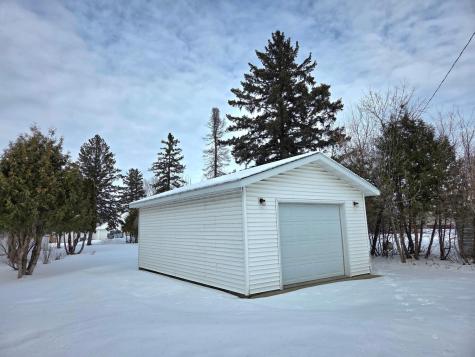 107 Lincoln Avenue NW Twin Valley MN 56584