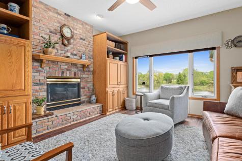 546 Linden Lane Lino Lakes MN 55014