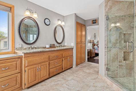 546 Linden Lane Lino Lakes MN 55014