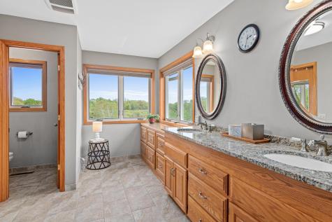 546 Linden Lane Lino Lakes MN 55014