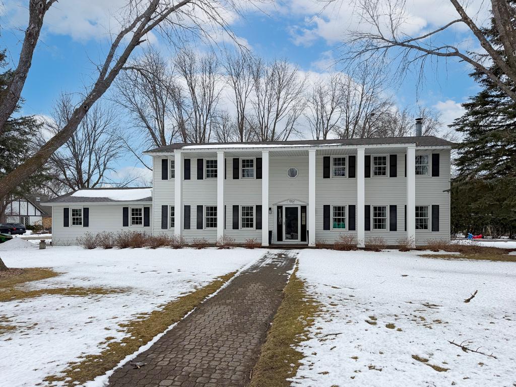 1302 Ridgeway Road Marshall MN 56258