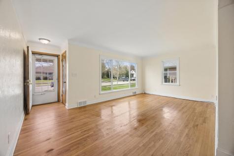 1652 Atlantic Street Saint Paul MN 55106