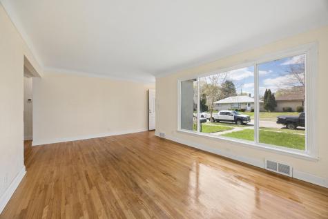 1652 Atlantic Street Saint Paul MN 55106