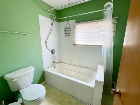450 7th Street NW Valley City ND 58072