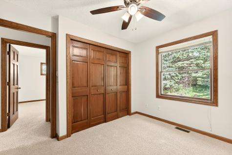1915 Folwell Drive SW Rochester MN 55902