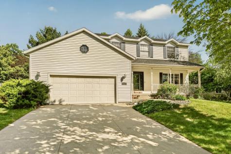 1915 Folwell Drive SW Rochester MN 55902