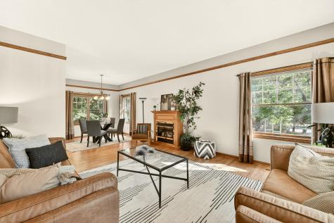1915 Folwell Drive SW Rochester MN 55902