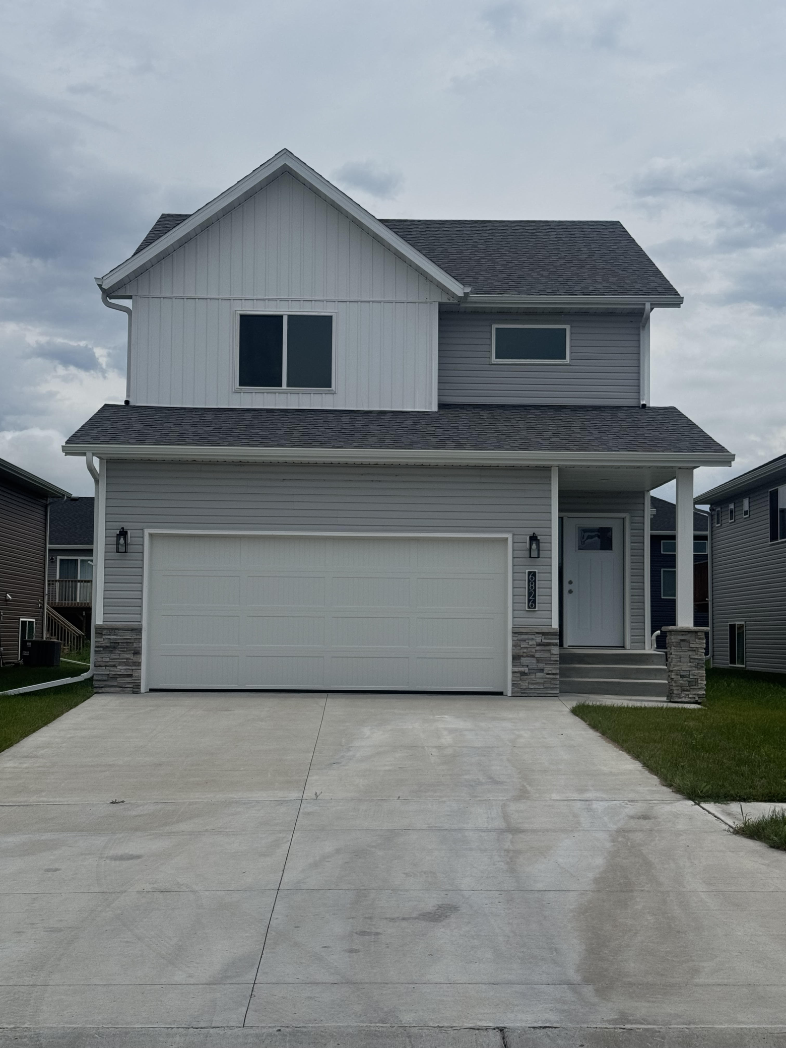 6826 Thomas Street Horace ND 58047