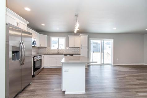 6826 Thomas Street Horace ND 58047