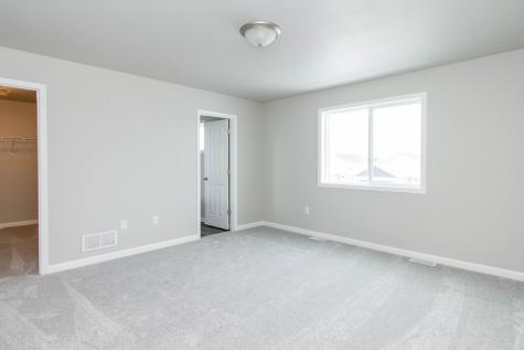 6826 Thomas Street Horace ND 58047