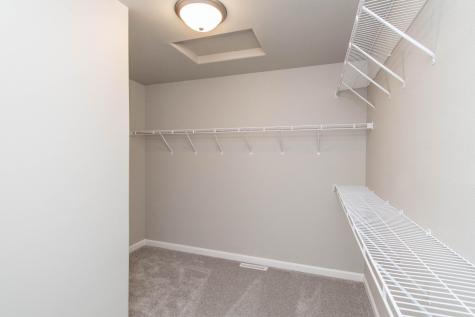 6826 Thomas Street Horace ND 58047